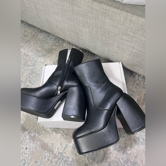 ASOS Platform Boots - Picture 7 of 7